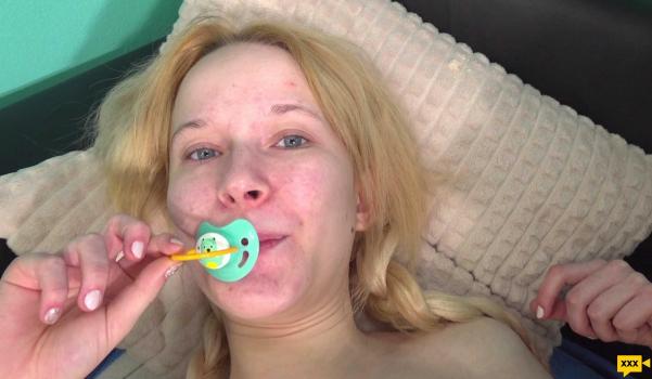 Czech Deviant – Blonde In Baby Clothes Gets Fucked Hard – E17