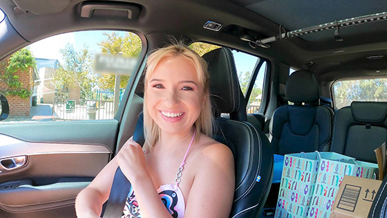 Bang!RealTeens – Maxie Mellow ​Fucks On The Side Of The Road