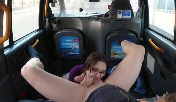 SexInTaxi – Iris Bloom ​- She licked his ass to have change for the train